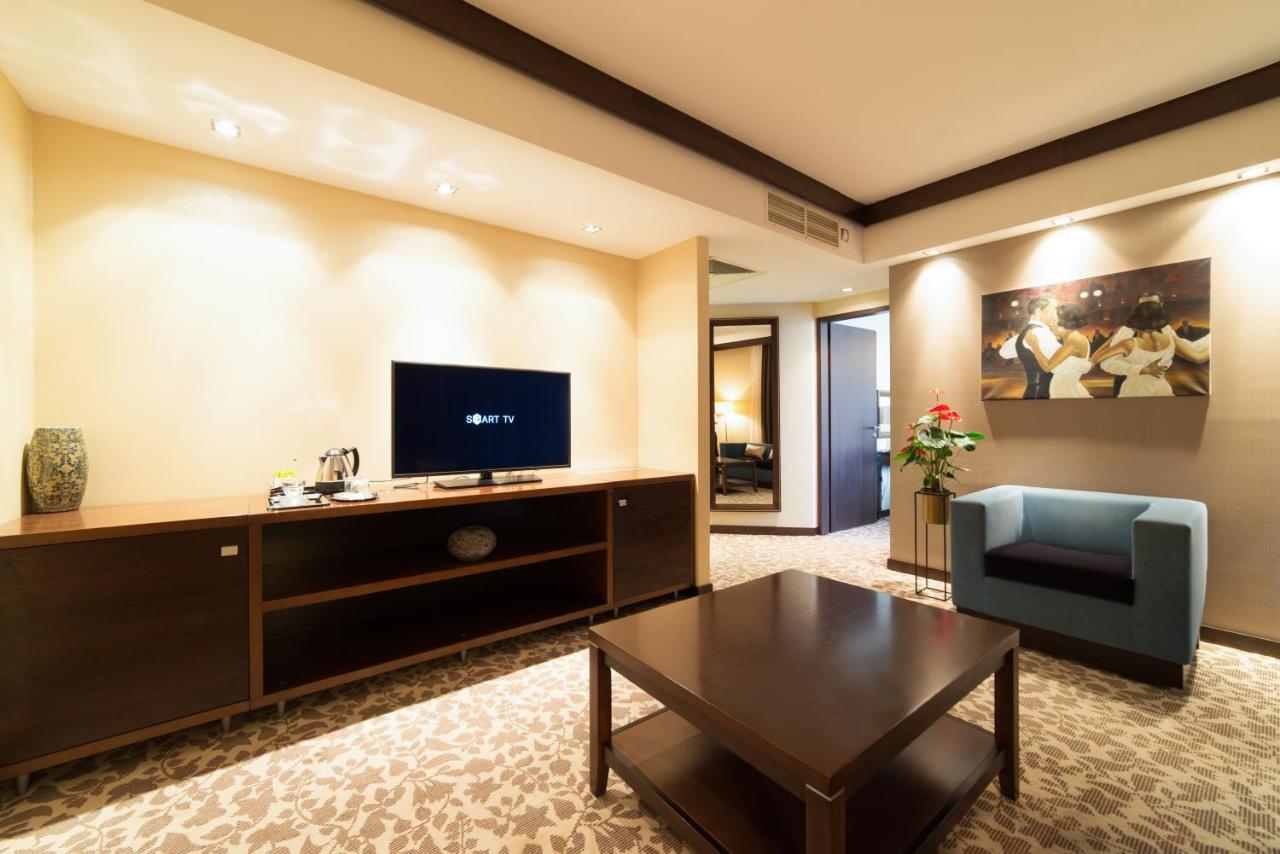Hotel Pagony Wellness Nyíregyháza Exteriér fotografie